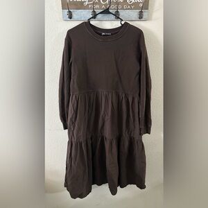 Elegant Brown Long-Sleeve Dress